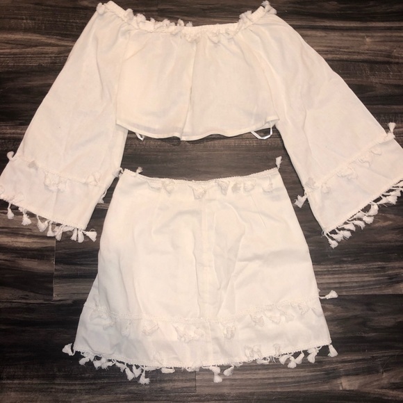 2 piece - Picture 1 of 1